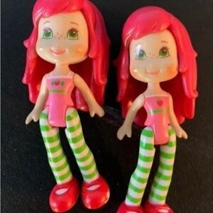 Vintage strawberry shortcake figures lot of 2 dolls mini